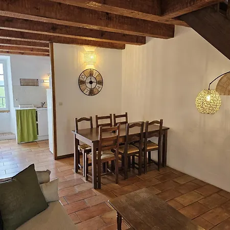 Domaine De Bagard