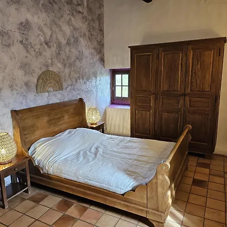 Prázdninový dům Domaine De Bagard *