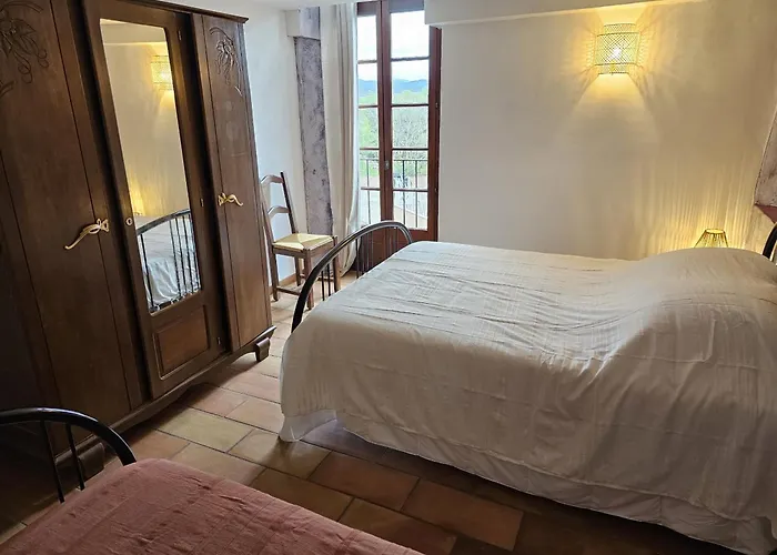 Domaine De Bagard Nyaraló