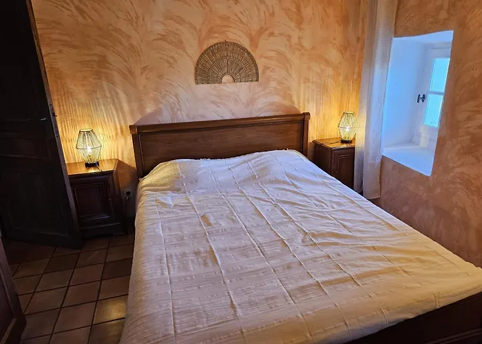 Domaine De Bagard *