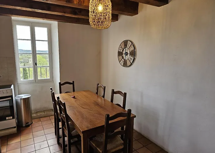 Domaine De Bagard Nyaraló